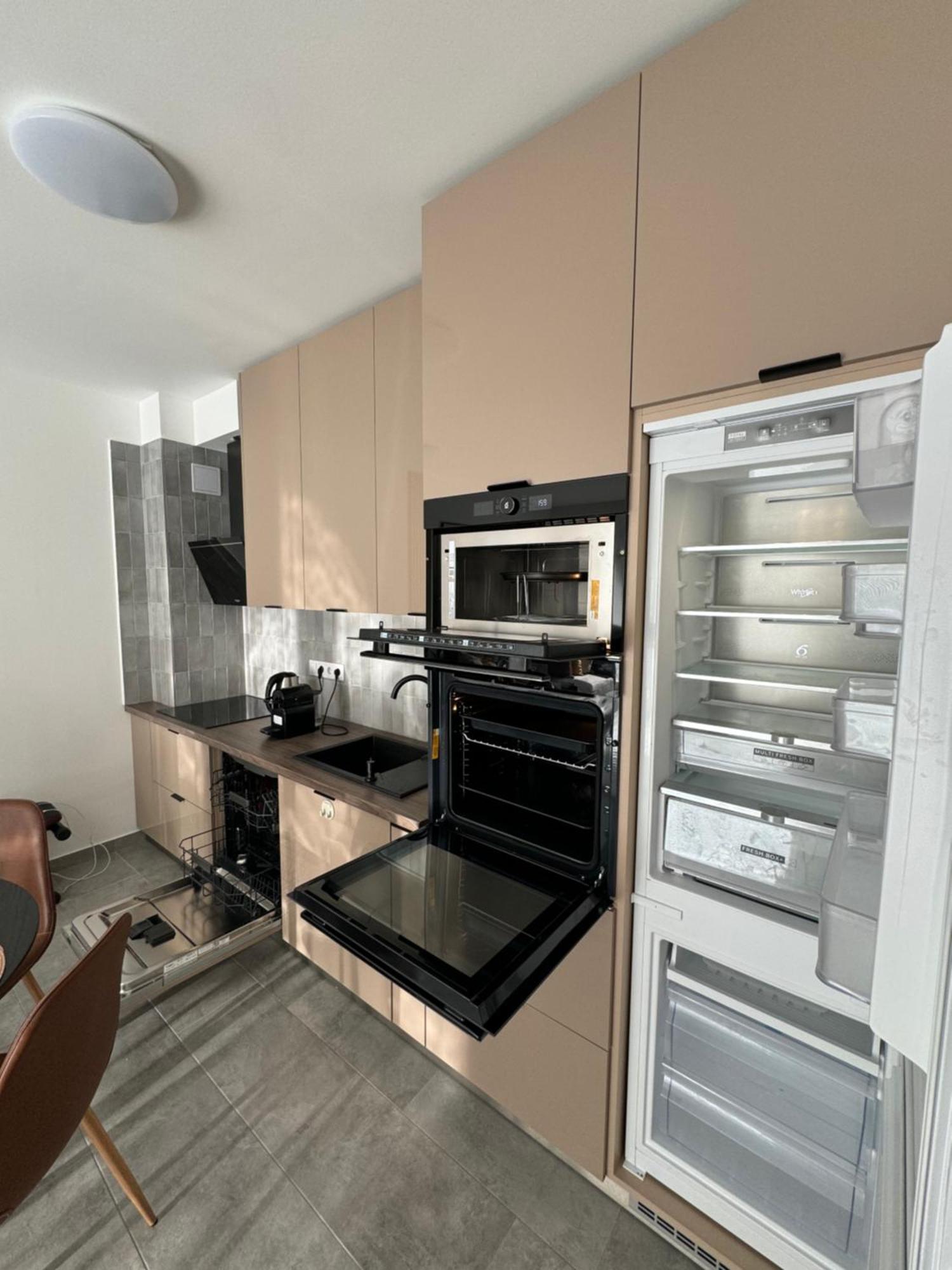 Hello 5C Apartman - Πετς Εξωτερικό φωτογραφία