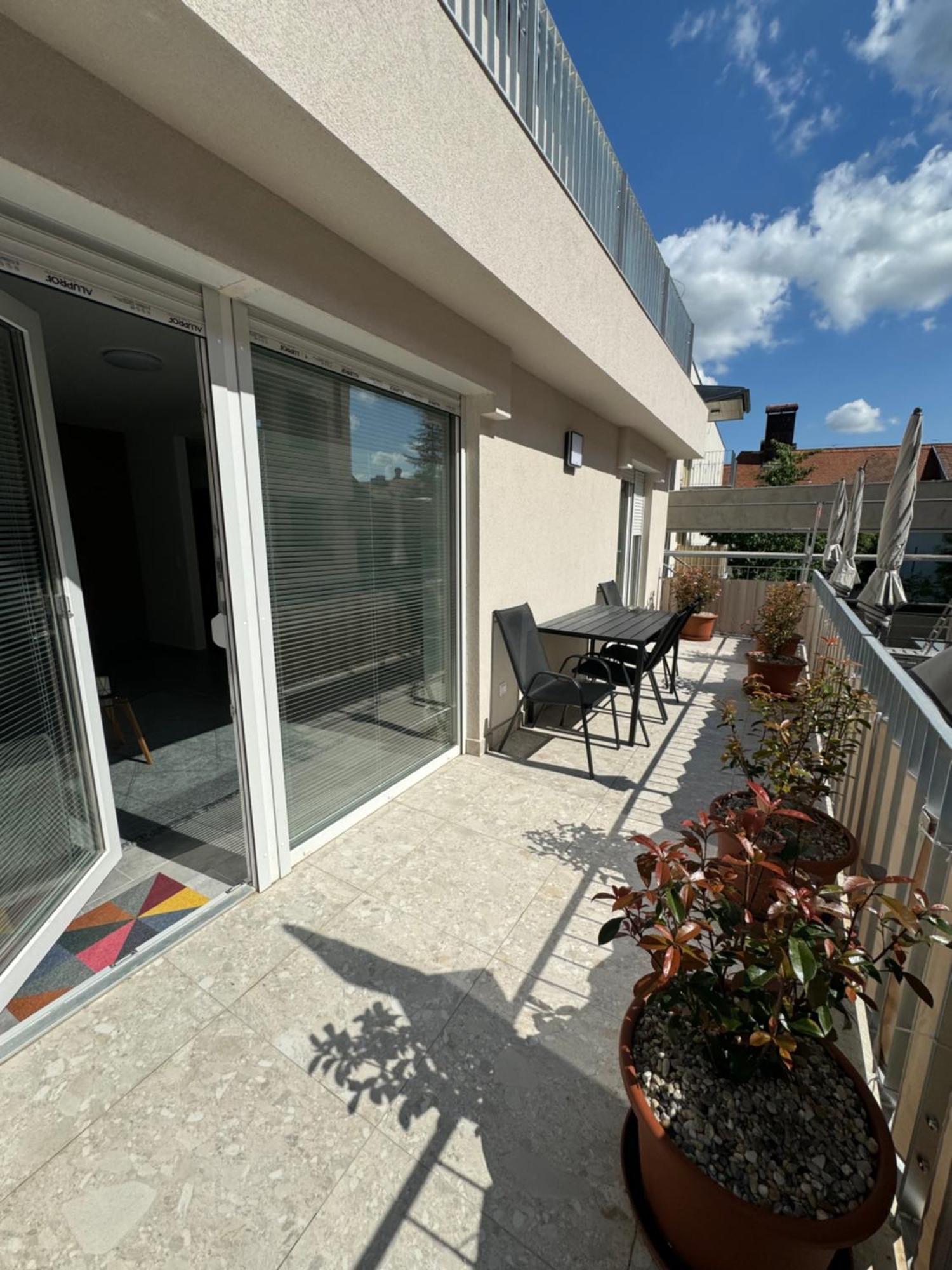 Hello 5C Apartman - Πετς Εξωτερικό φωτογραφία