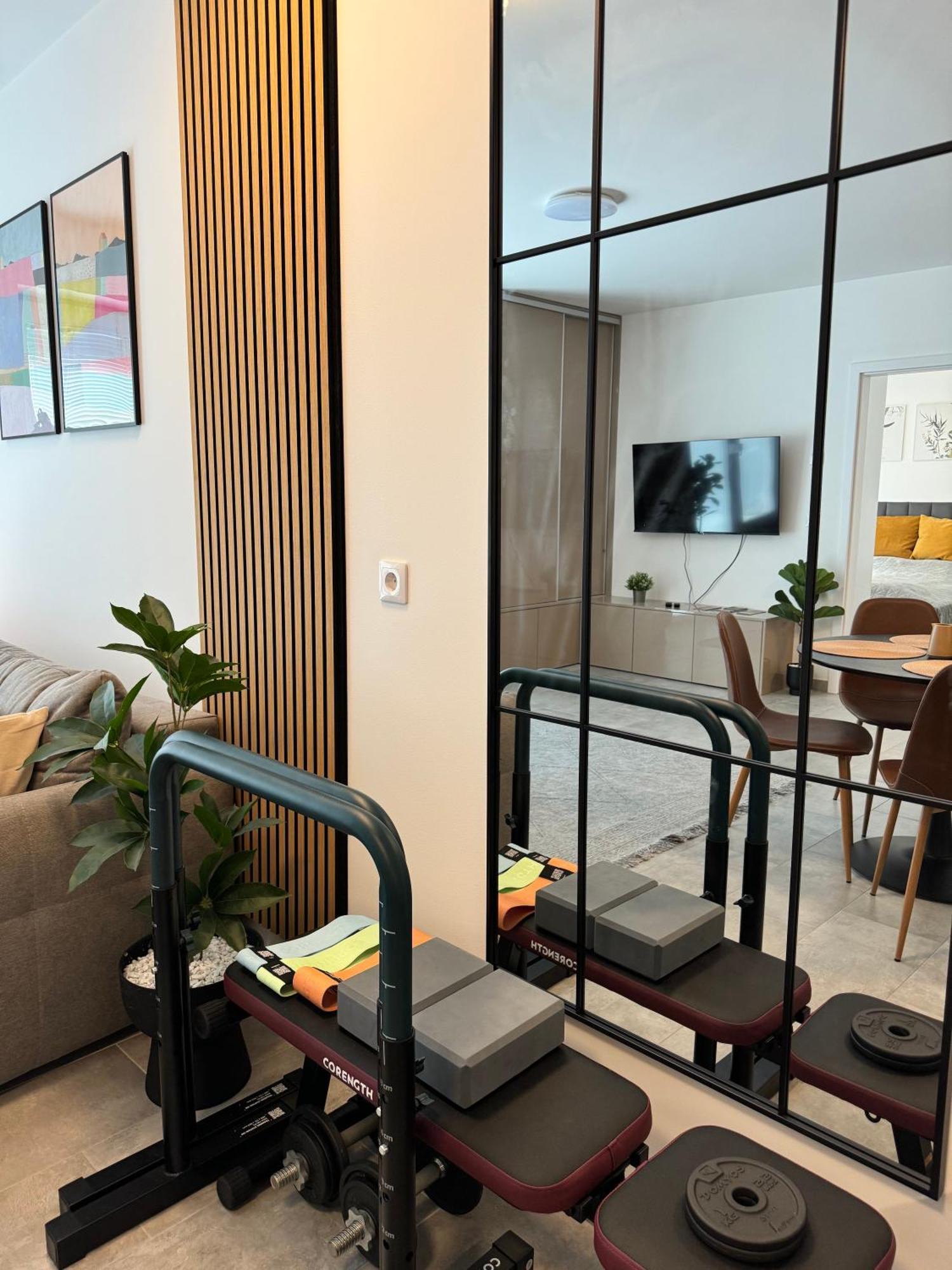Hello 5C Apartman - Πετς Εξωτερικό φωτογραφία