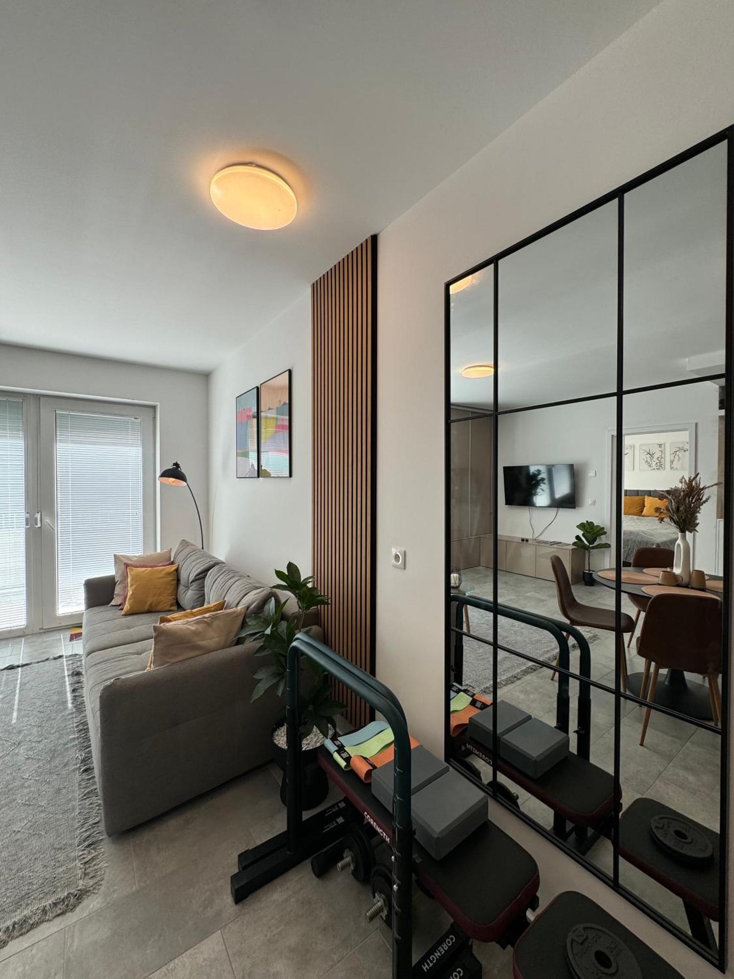 Hello 5C Apartman - Πετς Εξωτερικό φωτογραφία